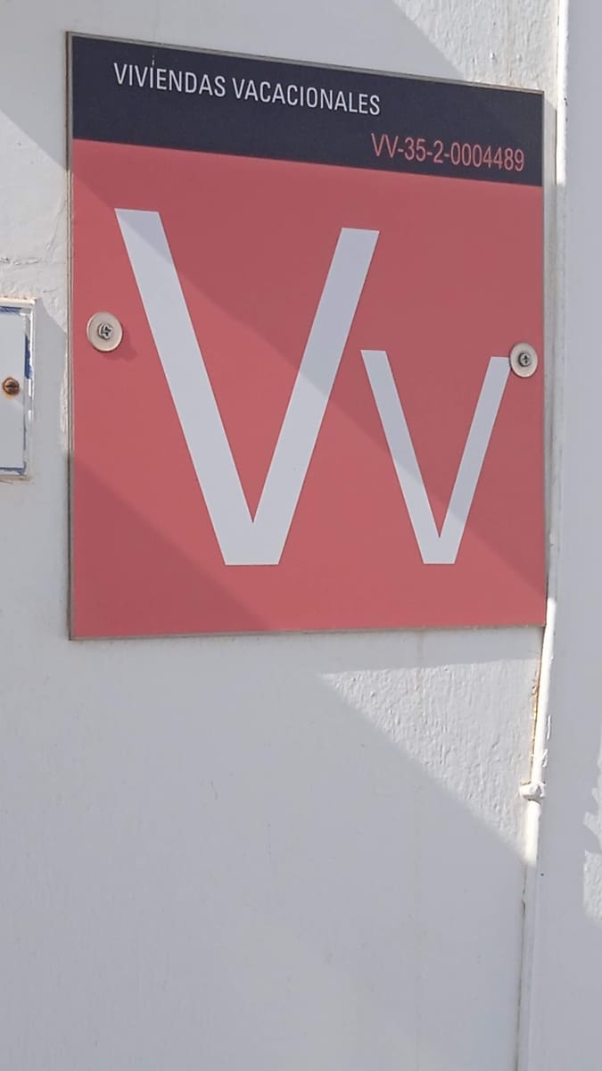 1 bedroom Apartment for sale in Caleta de Fuste with pool - € 170,000 (Ref: 9414570)