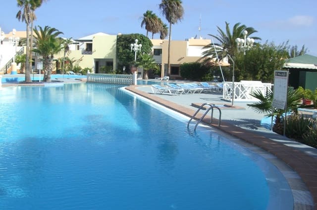 1 chambre Appartement à vendre à Caleta de Fuste, Antigua avec piscine - 149 000 € (Ref: 9462903)