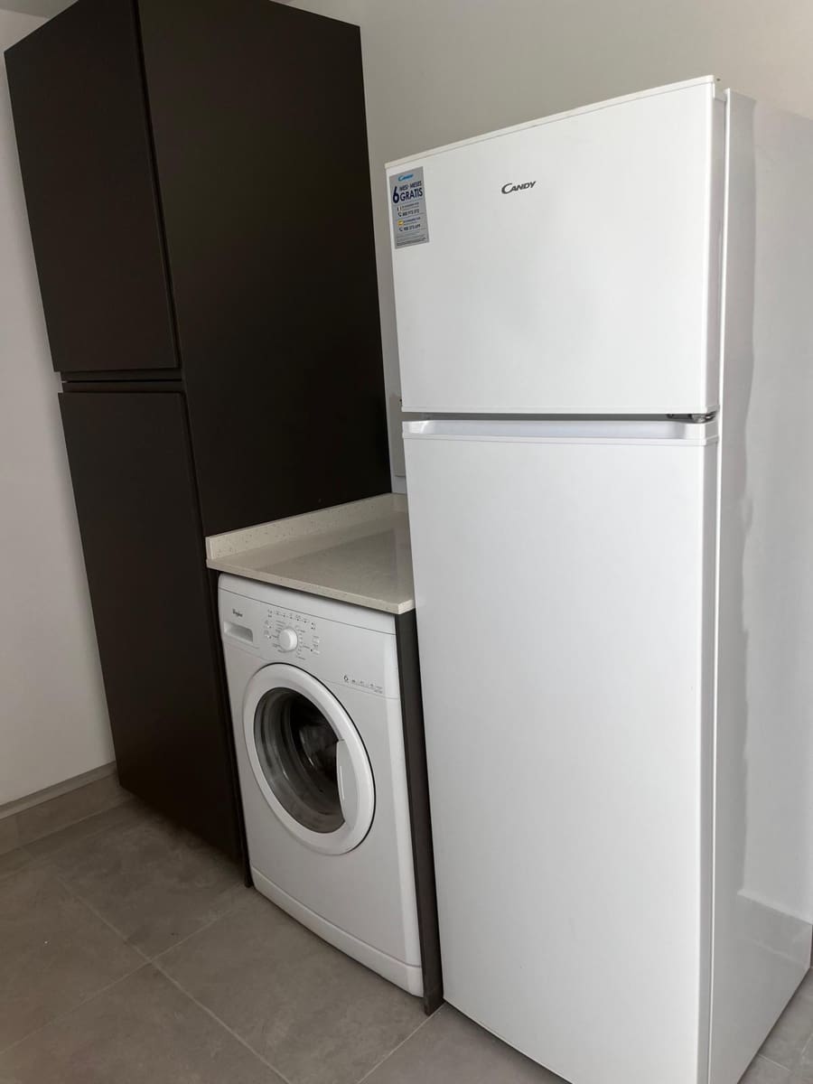 1 bedroom Apartment for sale in Caleta de Fuste with pool - € 179,000 (Ref: 9490079)