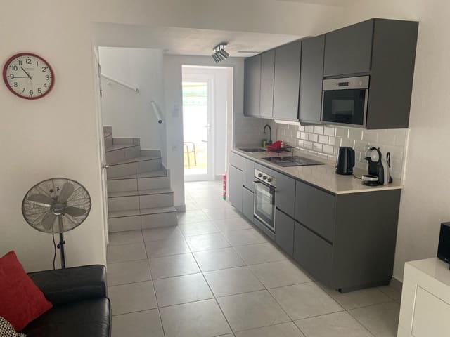 1 chambre Appartement à vendre à Caleta de Fuste, Antigua avec piscine - 179 000 € (Ref: 9490079)