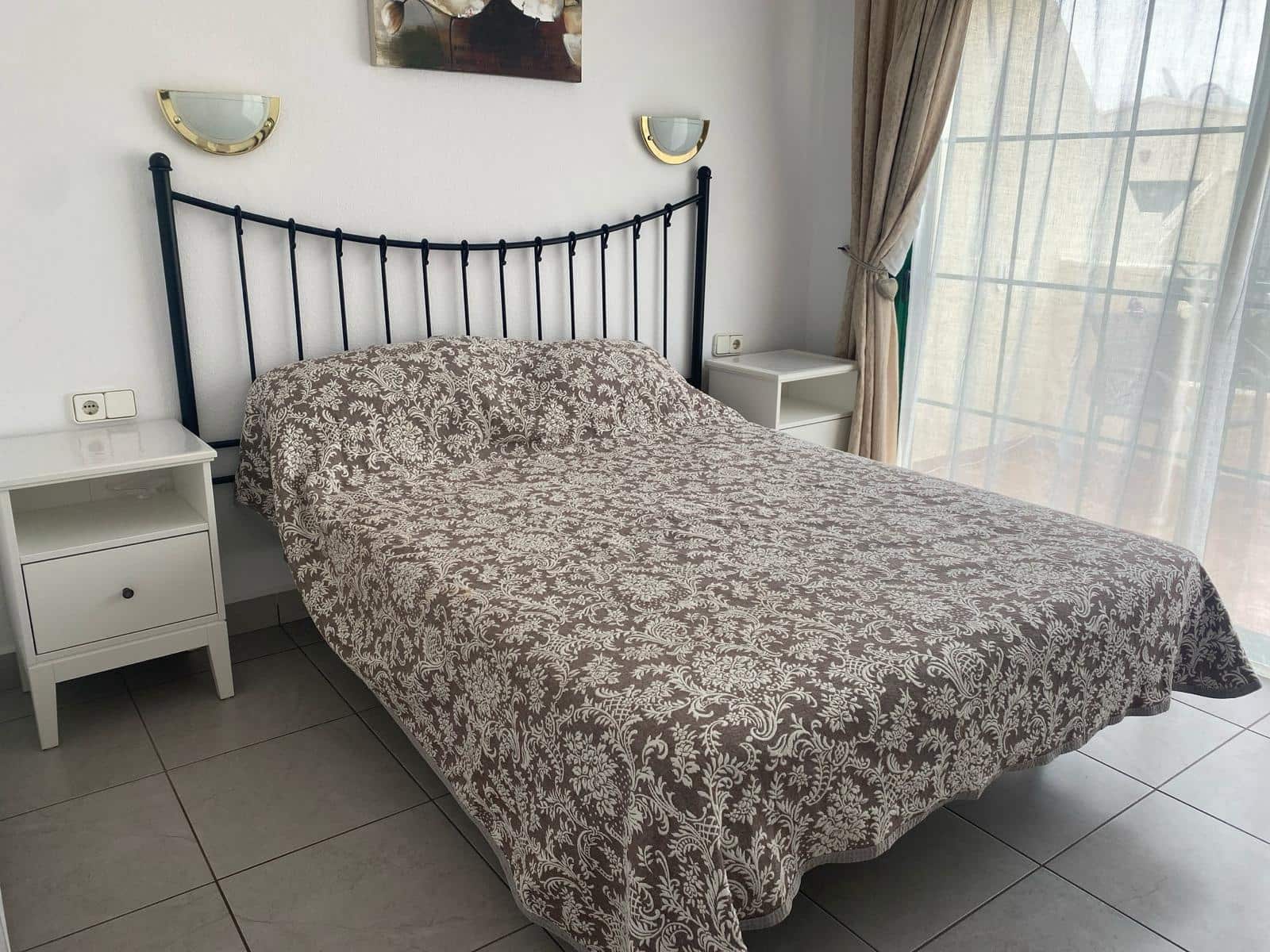 1 bedroom Apartment for sale in Caleta de Fuste with pool - € 179,000 (Ref: 9490079)