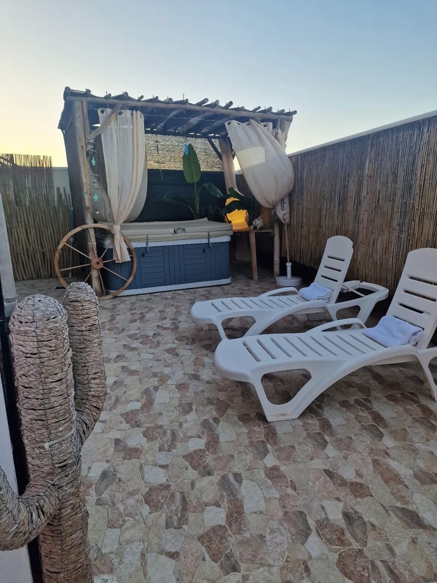 4 soveværelse Byhus til salg i Caleta de Fuste med swimmingpool - € 325.000 (Ref: 9532769)