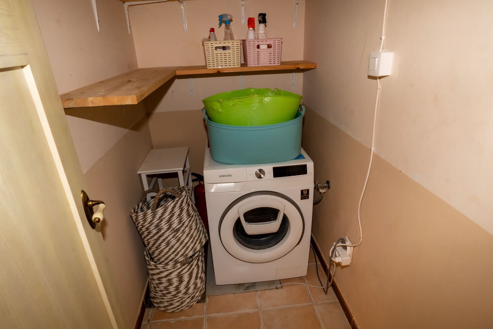 5 makuuhuone Huvila myytävänä paikassa Caleta de Fuste mukana uima-altaan 
autotalli - 429 000 € (Ref: 9547217)