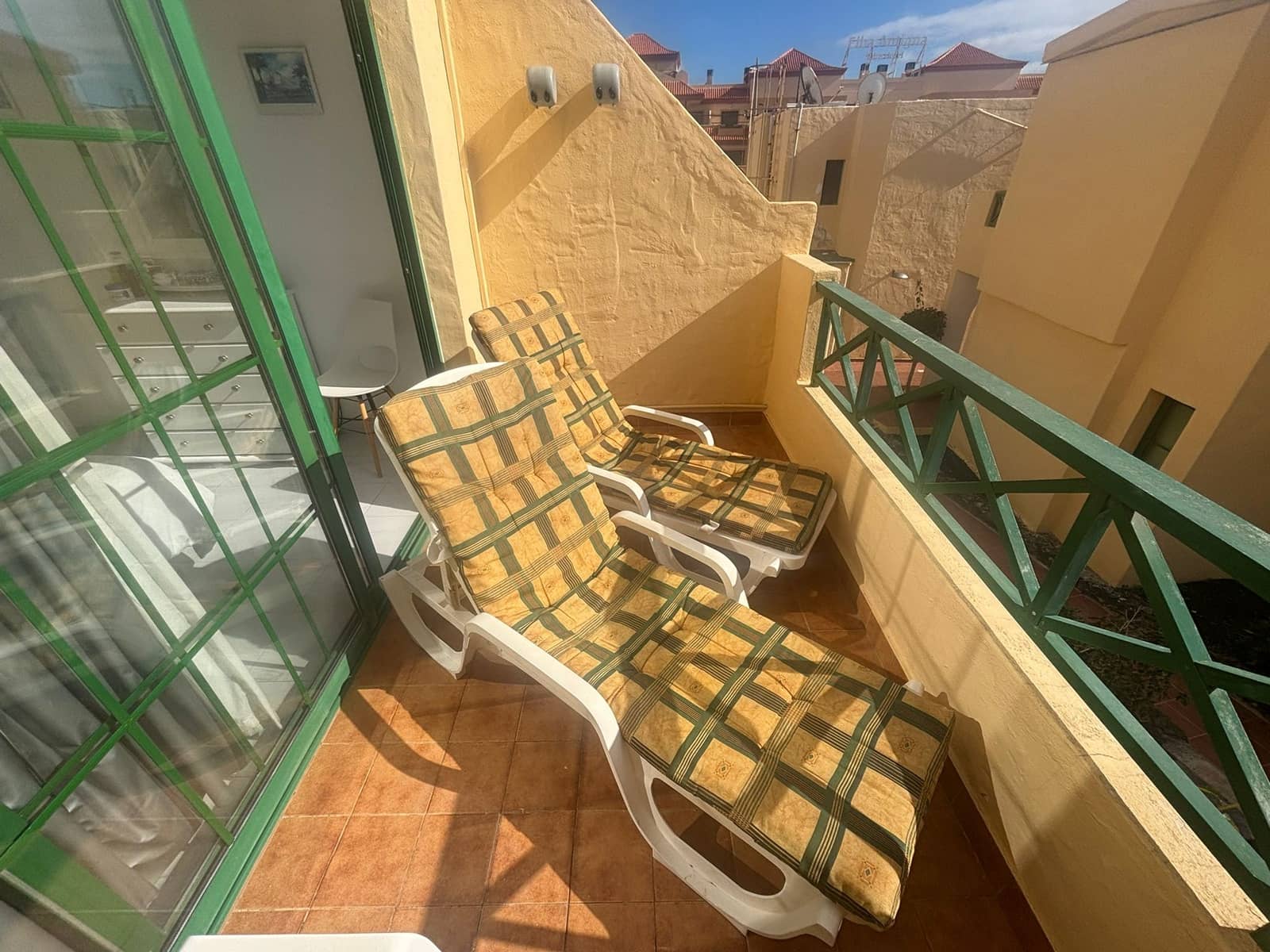 1 quarto Apartamento para venda em Caleta de Fuste com piscina - 189 000 € (Ref: 9551985)