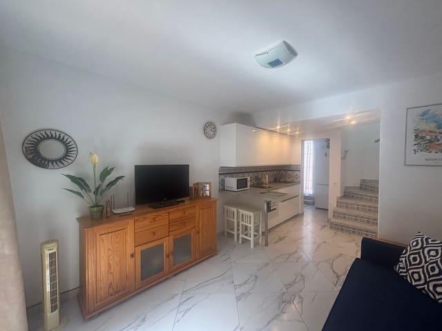 1 soverom Leilighet til salgs i Caleta de Fuste, Antigua med svømmebasseng - € 189 000 (Ref: 9551985)