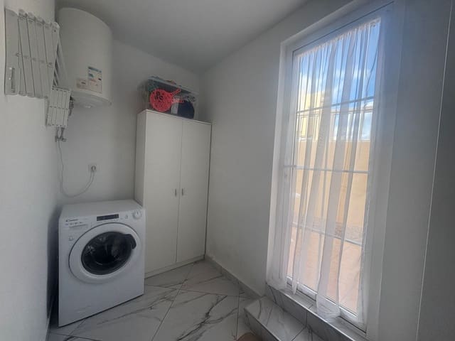 1 soverom Leilighet til salgs i Caleta de Fuste, Antigua med svømmebasseng - € 189 000 (Ref: 9551985)