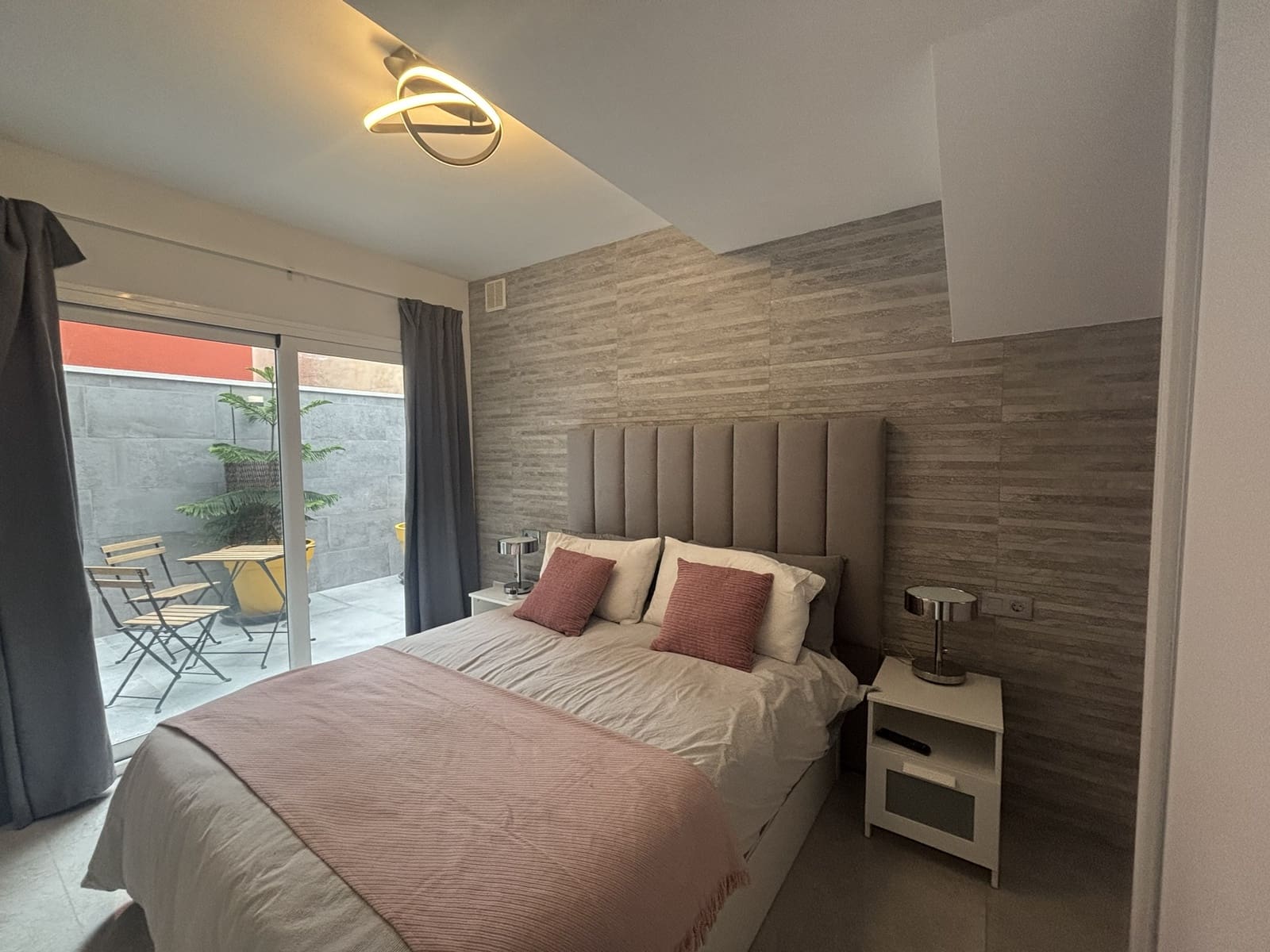 4 slaapkamer Villa te koop in Caleta de Fuste met zwembad - € 575.000 (Ref: 9571878)