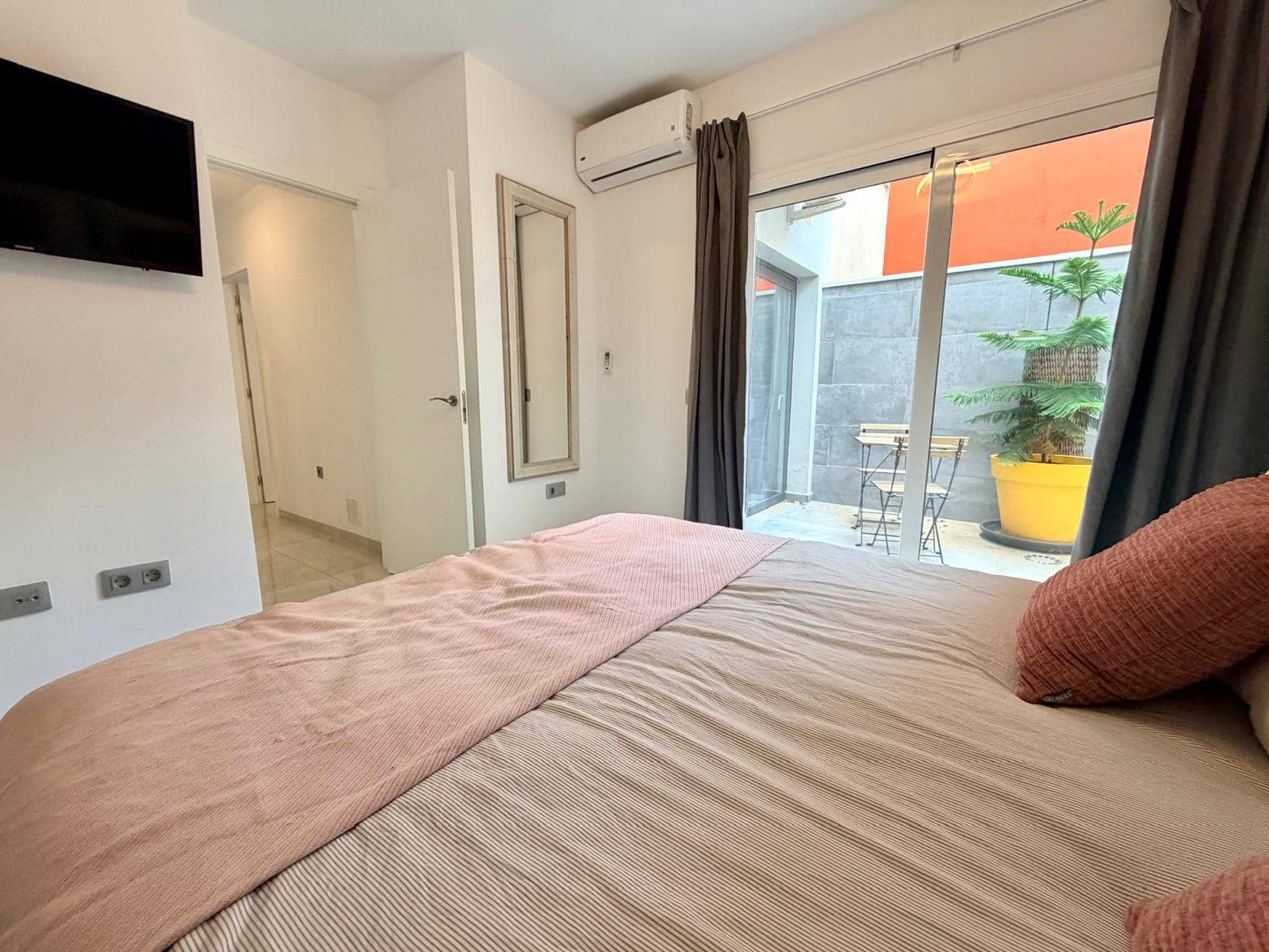 Chalet de 4 habitaciones en Caleta de Fuste en venta con piscina - 575.000 € (Ref: 9571878)