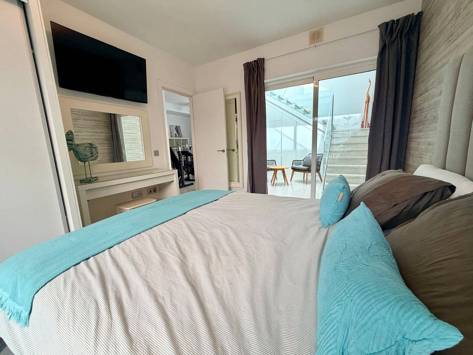 Chalet de 4 habitaciones en Caleta de Fuste en venta con piscina - 575.000 € (Ref: 9571878)