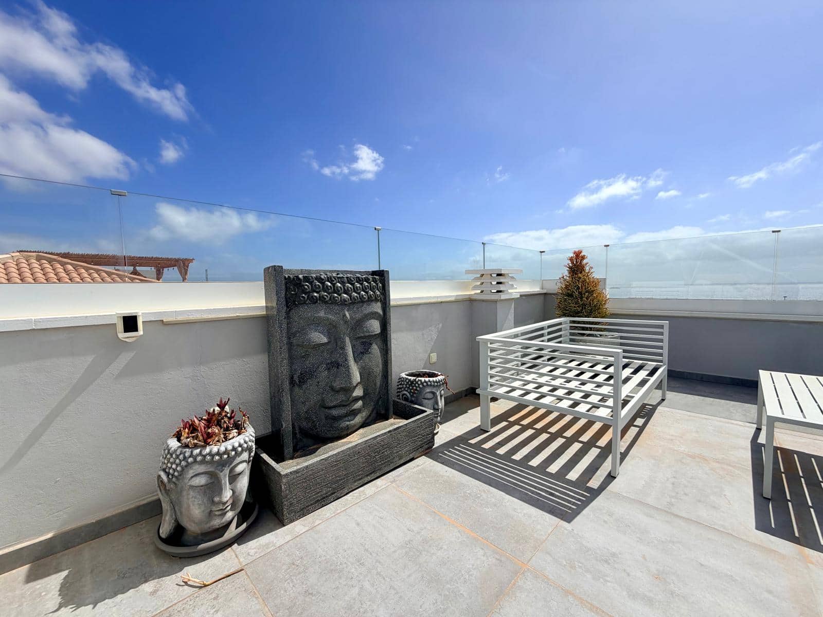 Chalet de 4 habitaciones en Caleta de Fuste en venta con piscina - 575.000 € (Ref: 9571878)