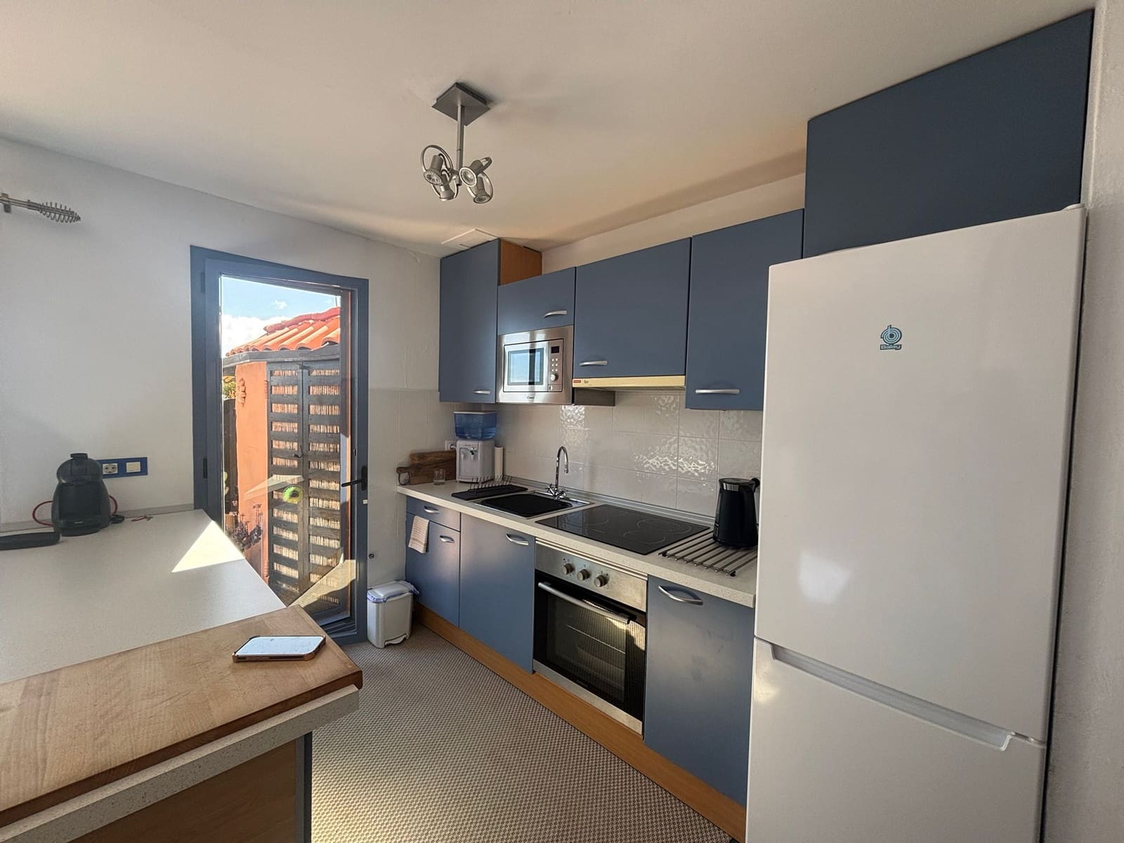 3 soveværelse Byhus til salg i Caleta de Fuste med swimmingpool garage - € 279.000 (Ref: 9572283)