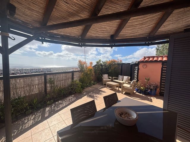 3 sovrum Hus till salu i Caleta de Fuste, Antigua med pool garage - 279 000 € (Ref: 9572283)