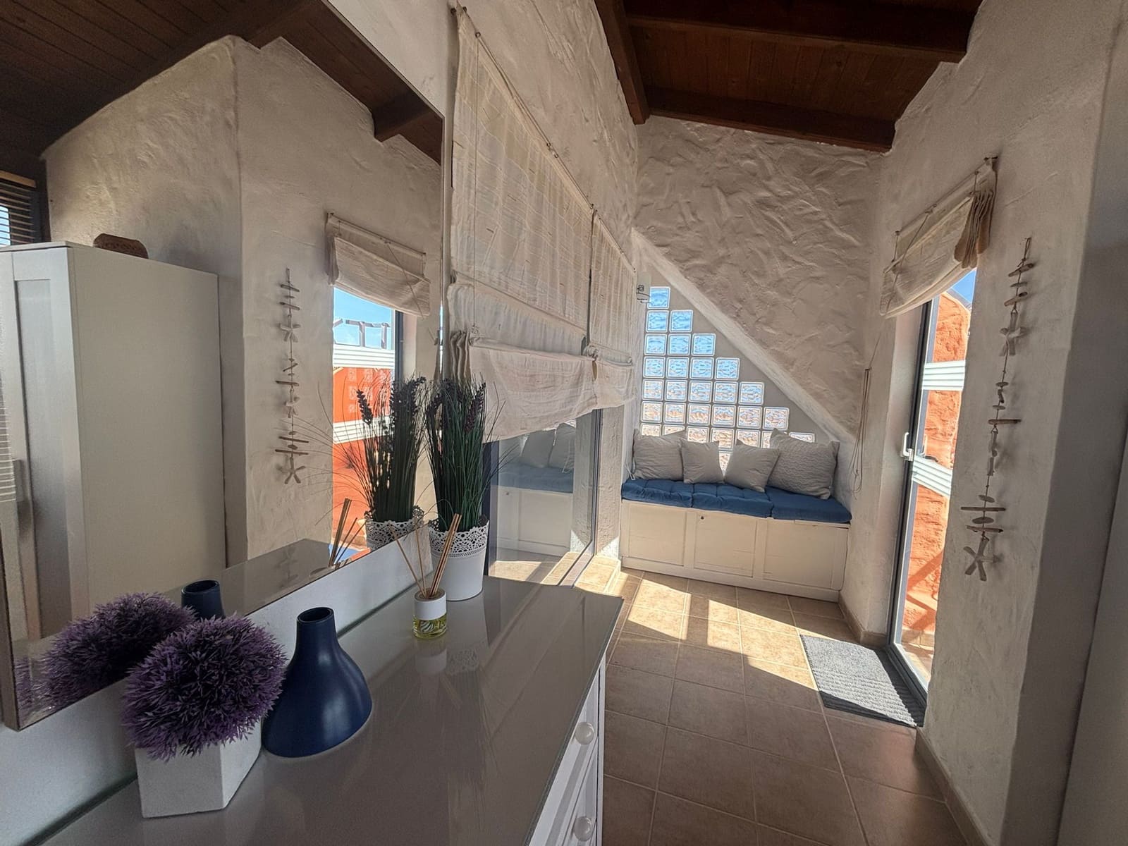 3 soveværelse Byhus til salg i Caleta de Fuste med swimmingpool garage - € 279.000 (Ref: 9572283)