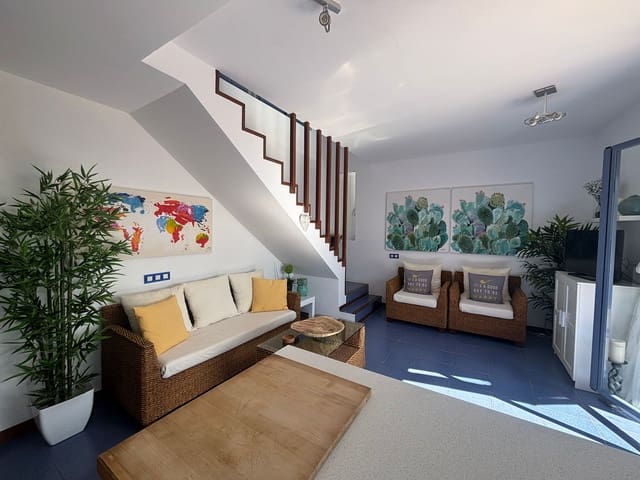 3 sovrum Hus till salu i Caleta de Fuste, Antigua med pool garage - 279 000 € (Ref: 9572283)