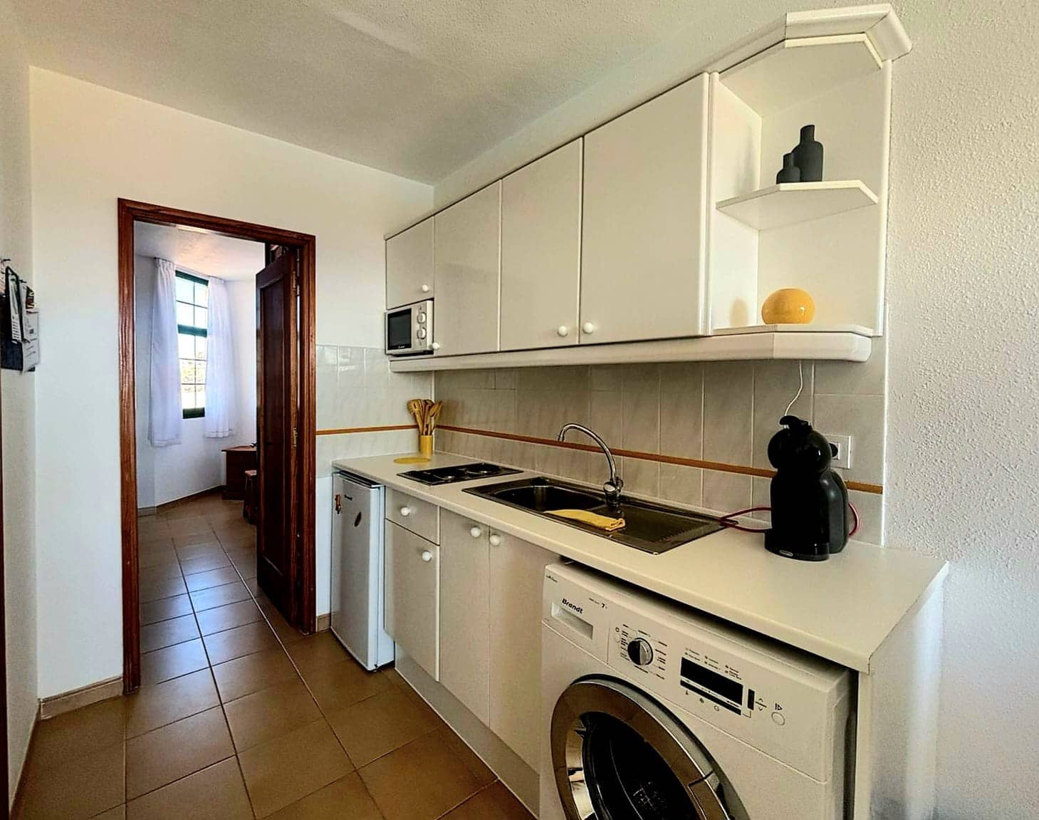 1 slaapkamer Appartement te koop in Costa de Antigua met zwembad - € 120.000 (Ref: 9598166)