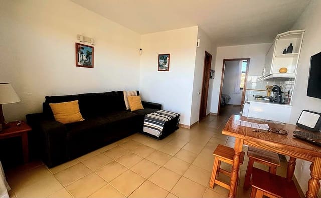 1 slaapkamer Appartement te koop in Costa de Antigua, Antigua met zwembad - € 120.000 (Ref: 9598166)