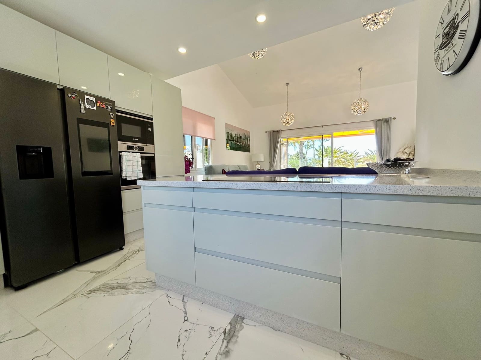 3 bedroom Villa for sale in Caleta de Fuste with pool - € 590,000 (Ref: 9628352)