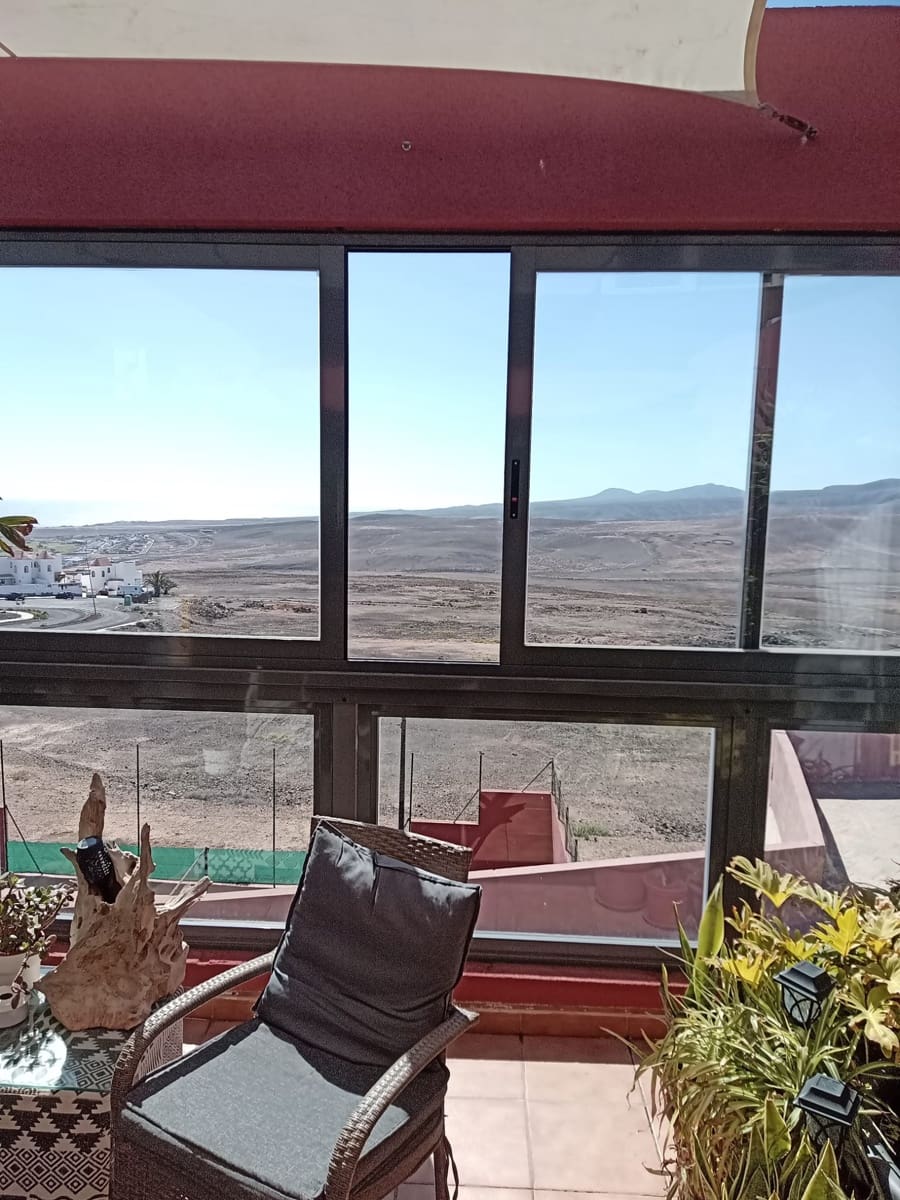 3 chambre Maison de Ville à vendre à Caleta de Fuste avec piscine garage - 279 000 € (Ref: 9642859)