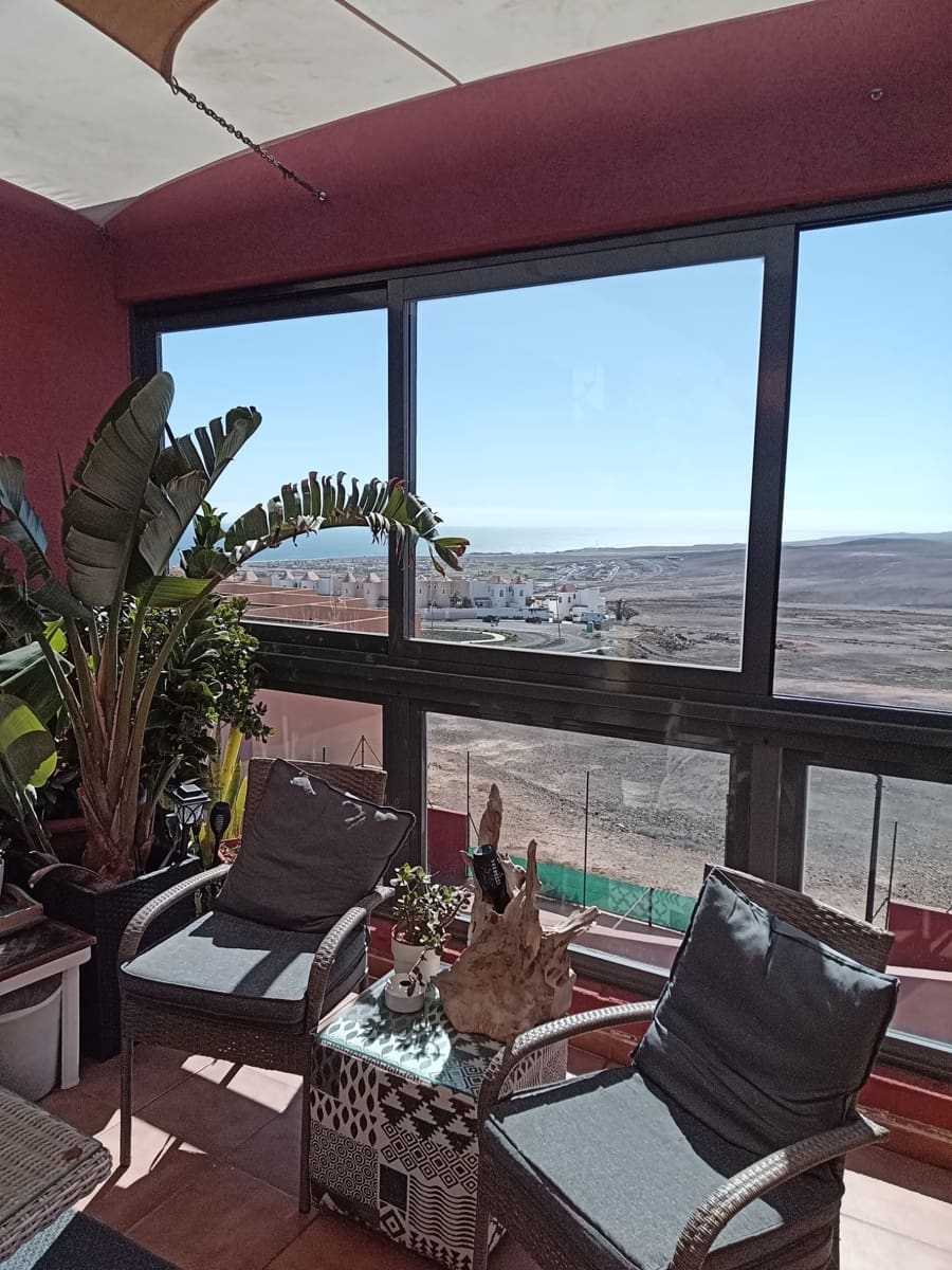 3 chambre Maison de Ville à vendre à Caleta de Fuste avec piscine garage - 279 000 € (Ref: 9642859)