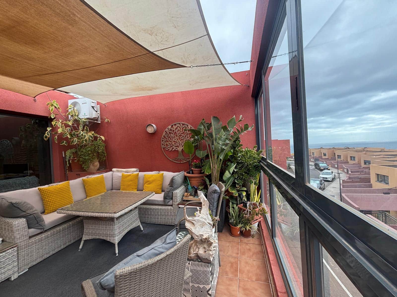 3 chambre Maison de Ville à vendre à Caleta de Fuste avec piscine garage - 279 000 € (Ref: 9642859)