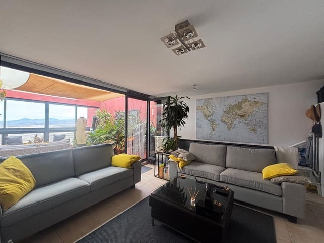 3 slaapkamer Huis te koop in Caleta de Fuste, Antigua met zwembad garage - € 279.000 (Ref: 9642859)