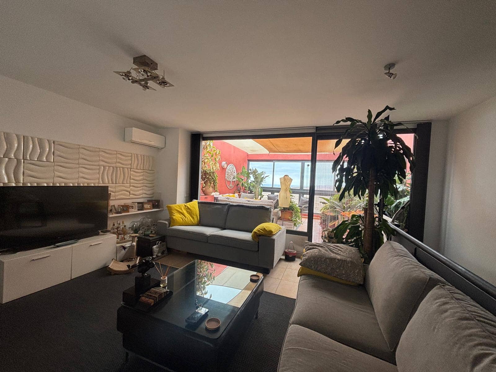 3 chambre Maison de Ville à vendre à Caleta de Fuste avec piscine garage - 279 000 € (Ref: 9642859)