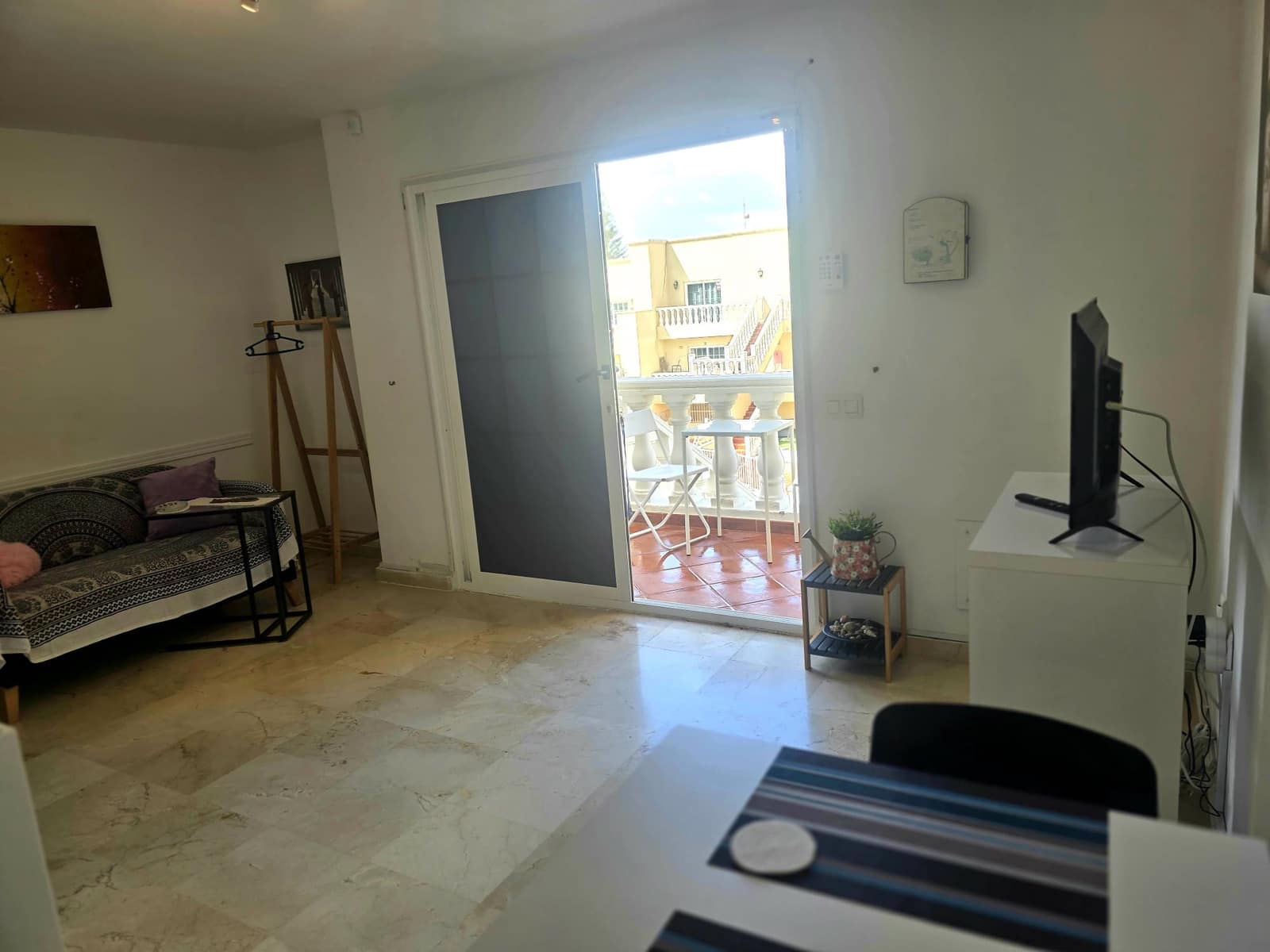 Apartamento de 1 habitación en Caleta de Fuste en venta con piscina garaje - 189.000 € (Ref: 9650232)