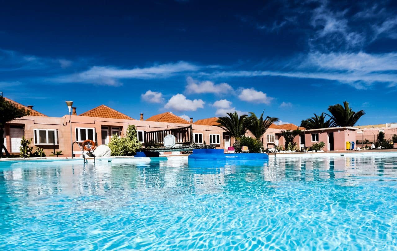 3 sovrum Lägenhet till salu i Costa de Antigua med pool - 195 000 € (Ref: 9669298)