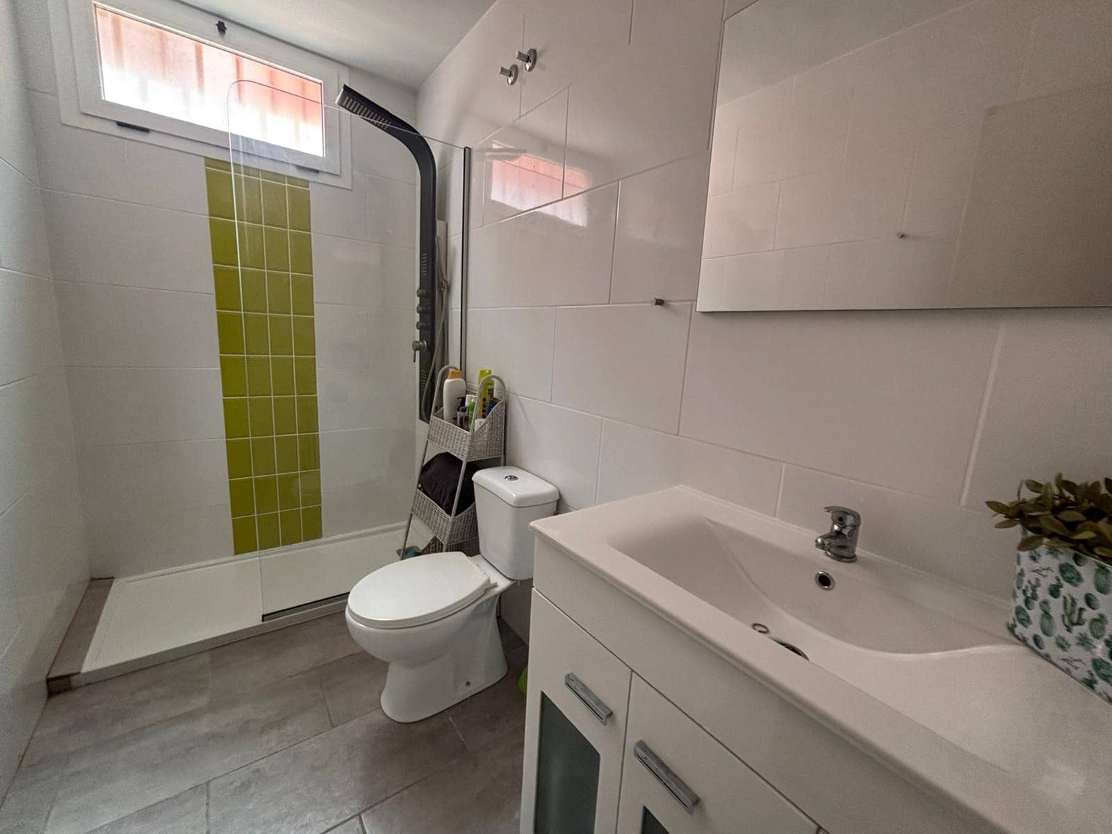 3 sovrum Lägenhet till salu i Costa de Antigua med pool - 195 000 € (Ref: 9669298)