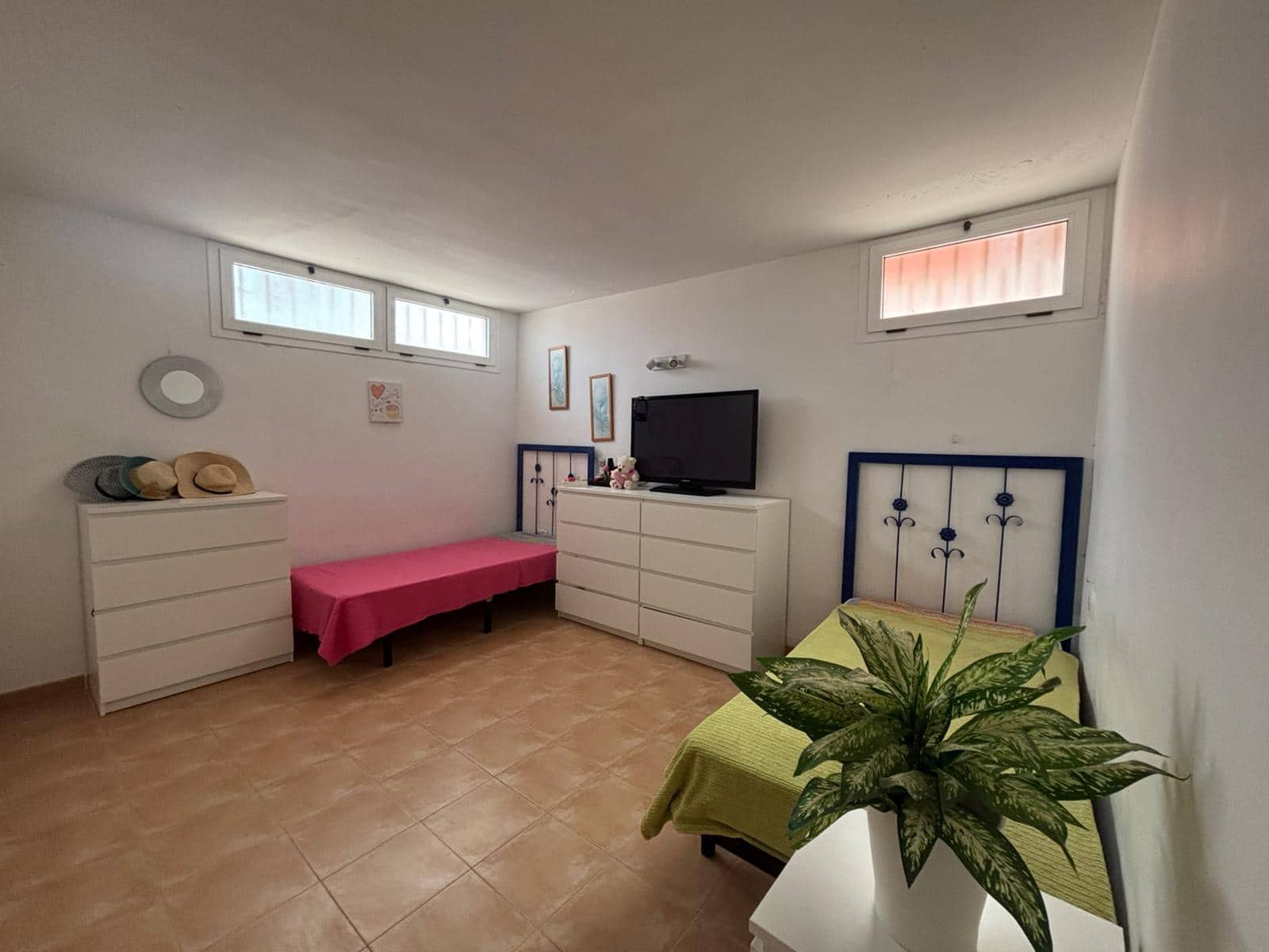 3 sovrum Lägenhet till salu i Costa de Antigua med pool - 195 000 € (Ref: 9669298)