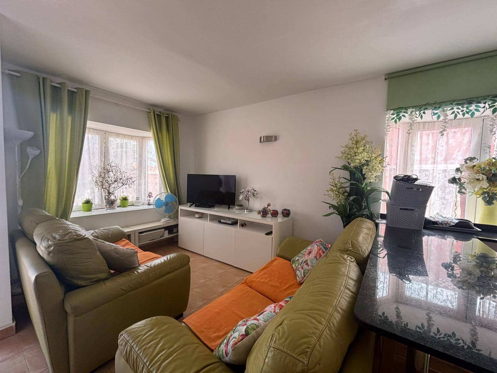 3 sovrum Lägenhet till salu i Costa de Antigua med pool - 195 000 € (Ref: 9669298)