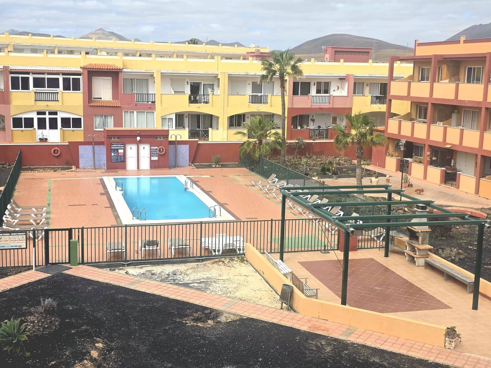 2 quarto Apartamento para venda em Parque Holandes - 159 000 € (Ref: 9685149)
