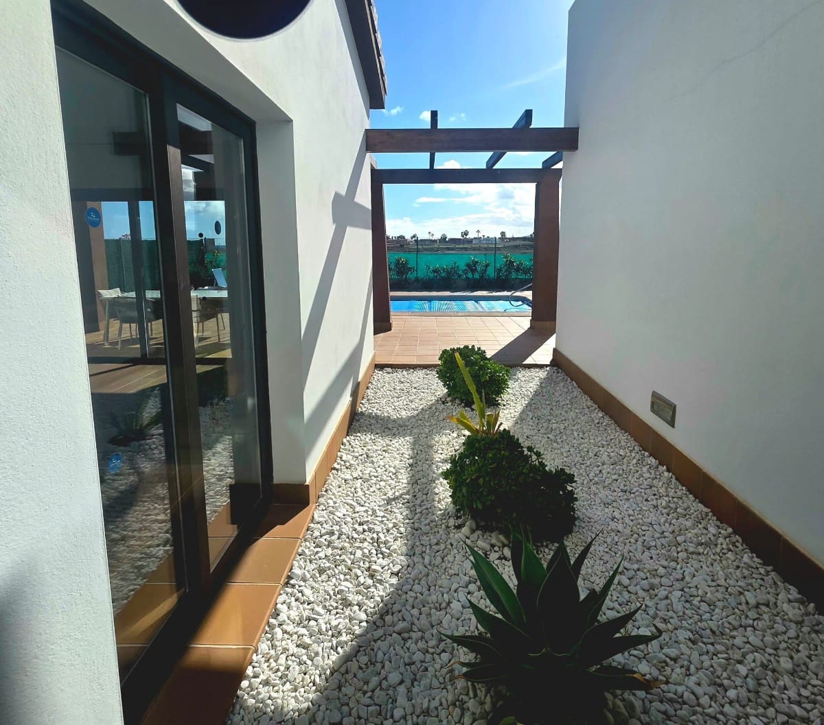 2 Zimmer Villa zu verkaufen in Caleta de Fuste mit Pool - 535.000 € (Ref: 9715319)