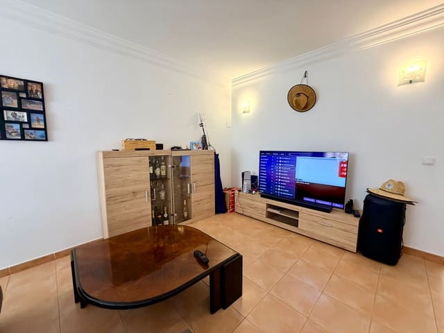 3 makuuhuone Huoneisto myytävänä paikassa Costa de Antigua, Antigua mukana uima-altaan - 219 000 € (Ref: 9782367)