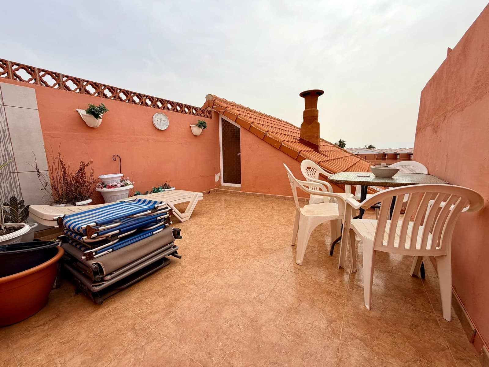 3 soveværelse Lejlighed til salg i Costa de Antigua med swimmingpool - € 219.000 (Ref: 9782367)