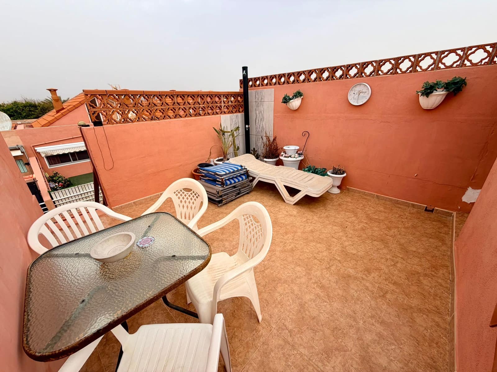 3 soveværelse Lejlighed til salg i Costa de Antigua med swimmingpool - € 219.000 (Ref: 9782367)