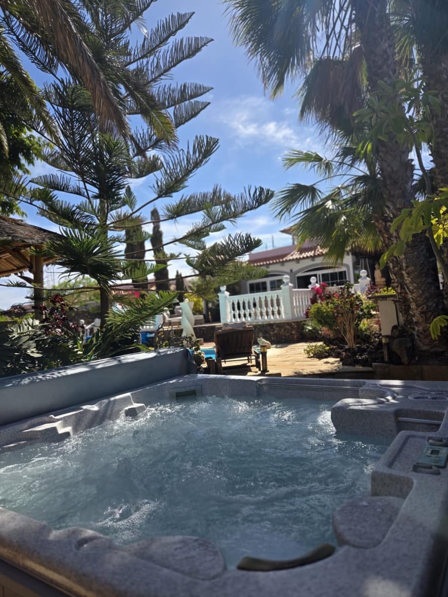 4 chambre Villa/Maison à vendre à Caleta de Fuste avec piscine - 849 000 € (Ref: 9798101)