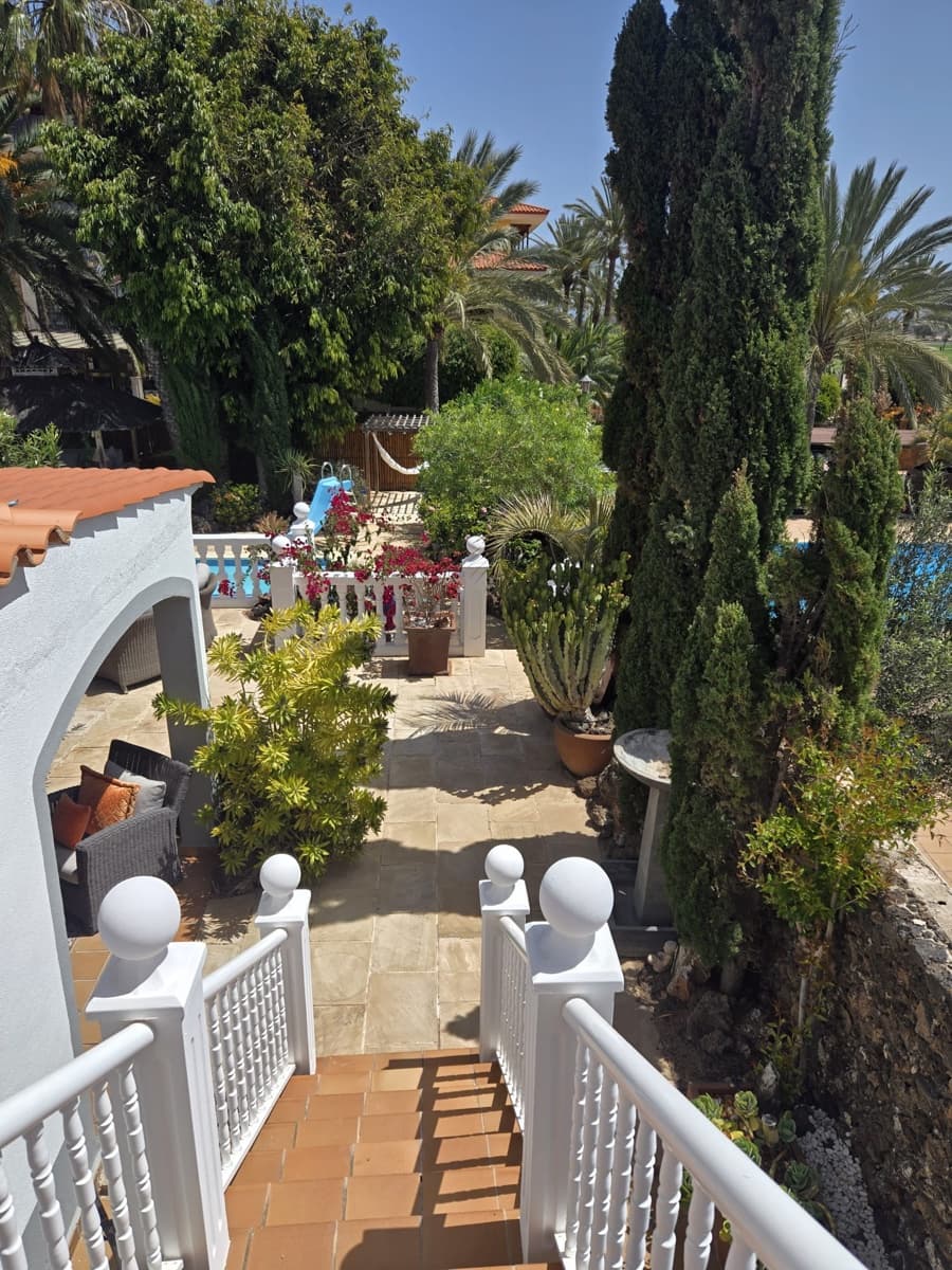 4 chambre Villa/Maison à vendre à Caleta de Fuste avec piscine - 849 000 € (Ref: 9798101)