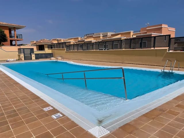 4 soveværelse Lejlighed til salg i Caleta de Fuste, Antigua med swimmingpool - € 299.000 (Ref: 9798237)