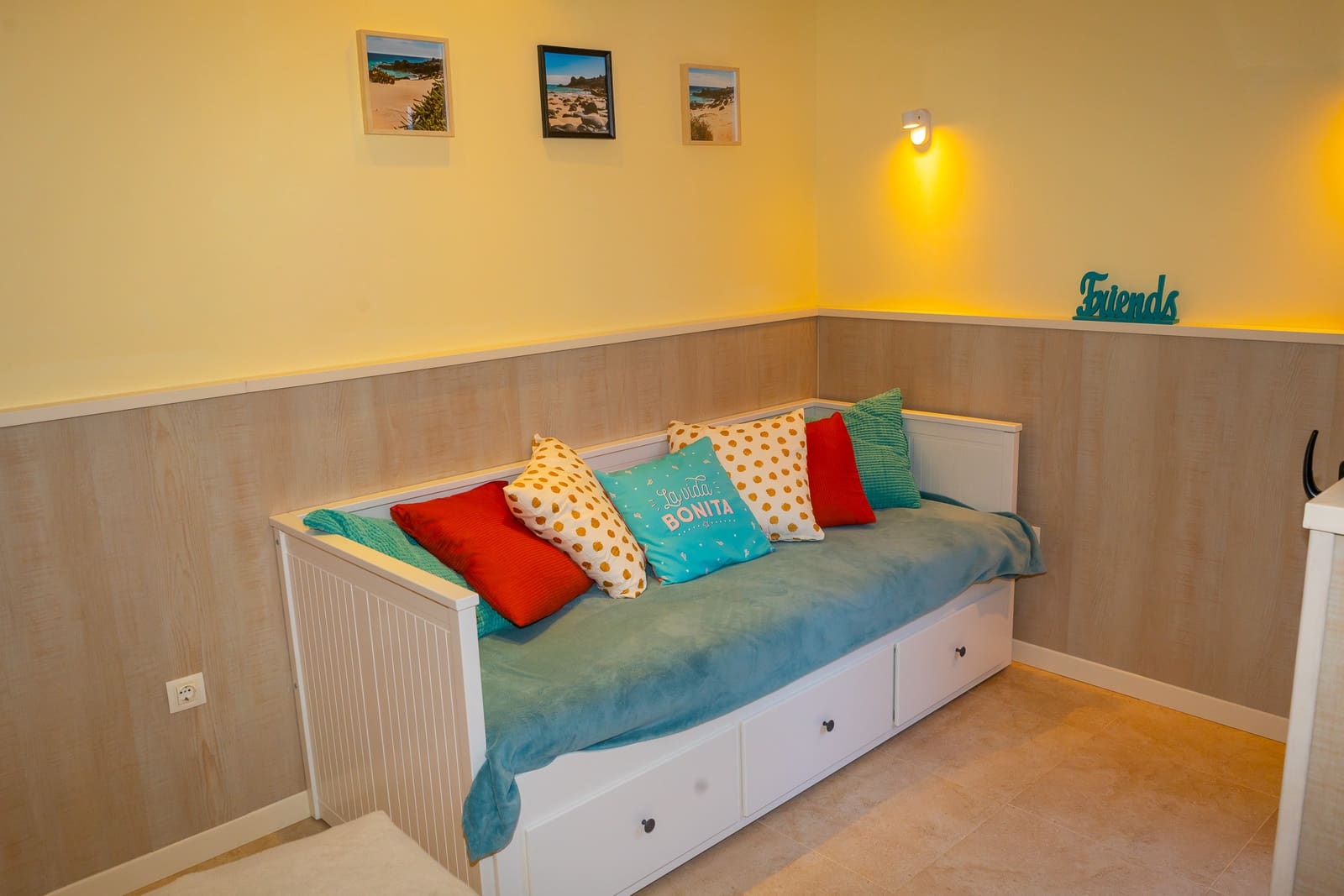 4 soveværelse Lejlighed til salg i Caleta de Fuste med swimmingpool - € 299.000 (Ref: 9798237)