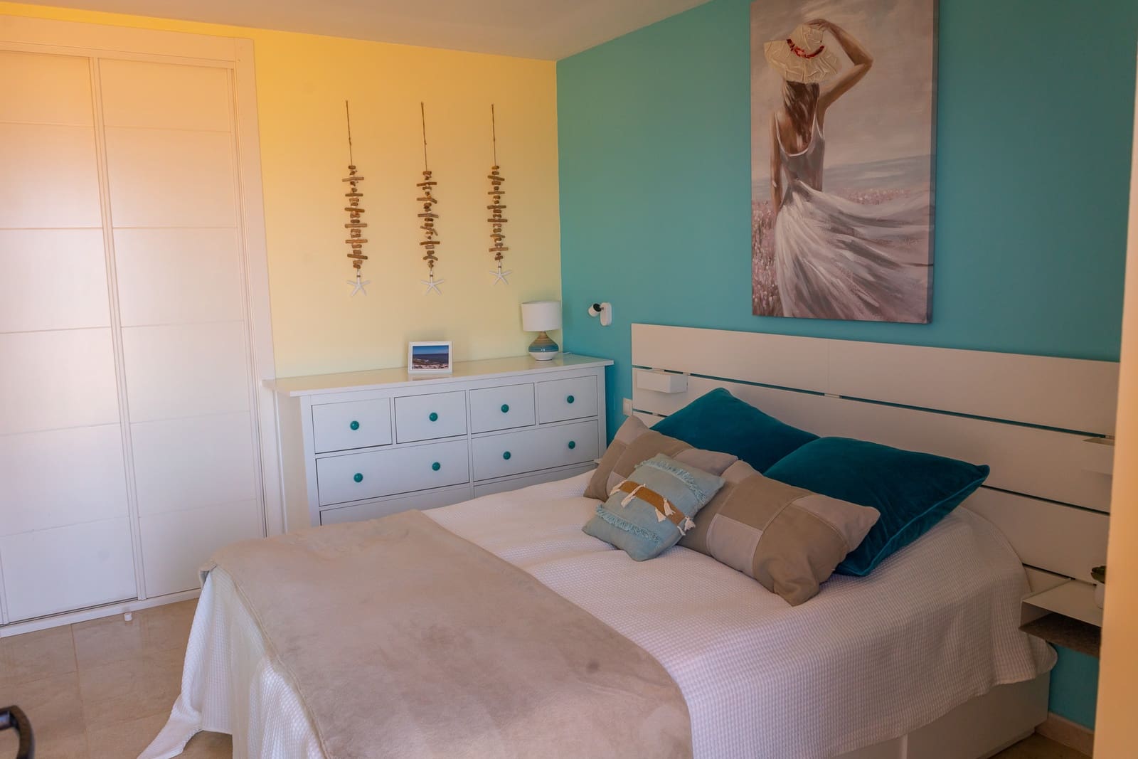 4 soveværelse Lejlighed til salg i Caleta de Fuste med swimmingpool - € 299.000 (Ref: 9798237)