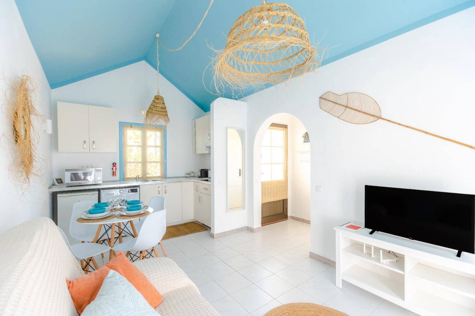 1 Zimmer Bungalow zu verkaufen in Caleta de Fuste mit Pool - 150.000 € (Ref: 9812453)