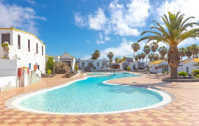 1 Zimmer Bungalow zu verkaufen in Caleta de Fuste, Antigua mit Pool - 150.000 € (Ref: 9812453)