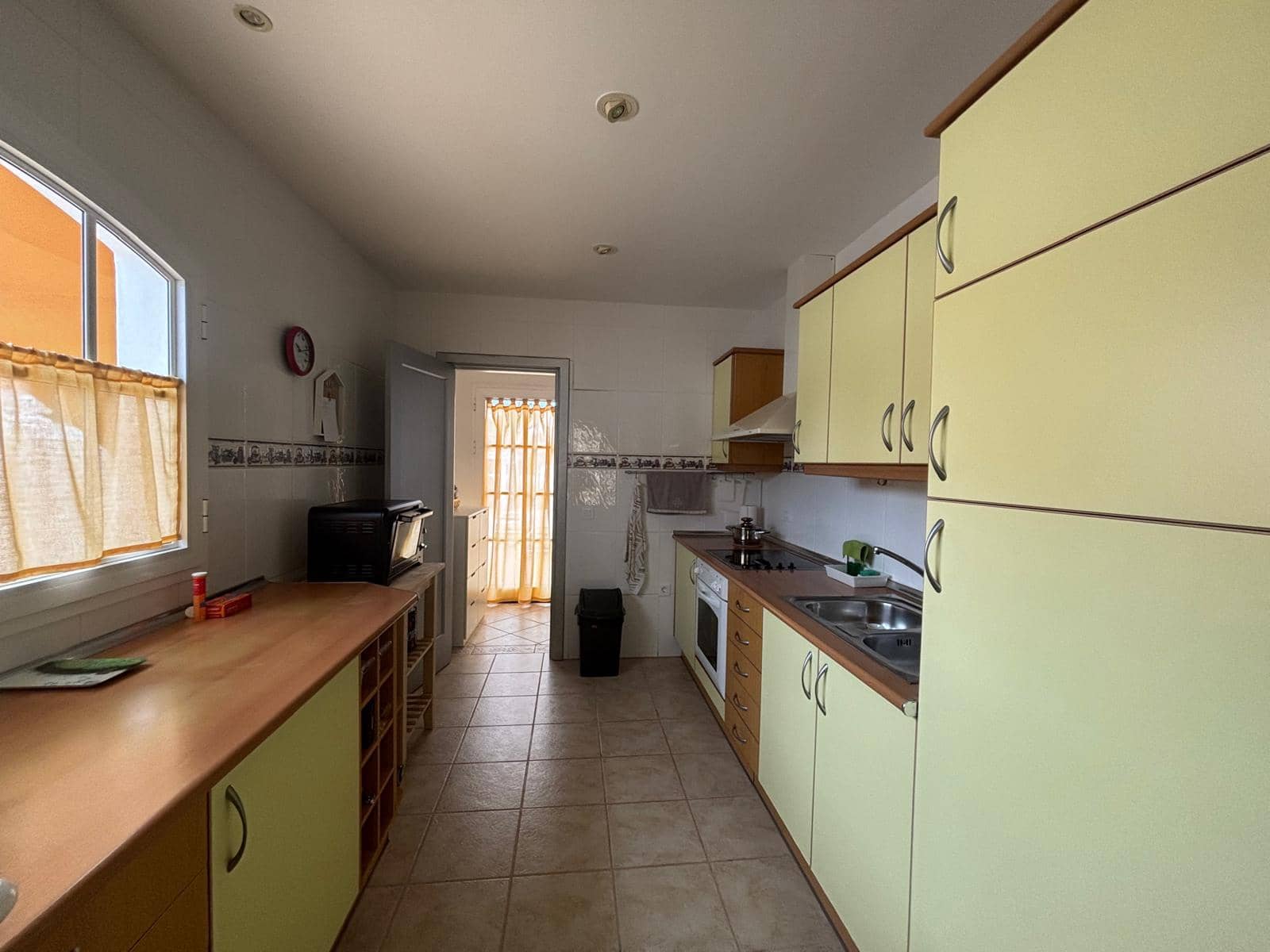 4 soverom Villa til salgs i Caleta de Fuste med svømmebasseng - € 410 000 (Ref: 9821194)