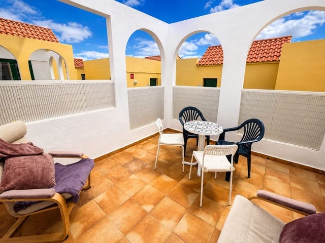 1 quarto Apartamento para venda em Costa de Antigua, Antigua com piscina - 135 000 € (Ref: 9844533)