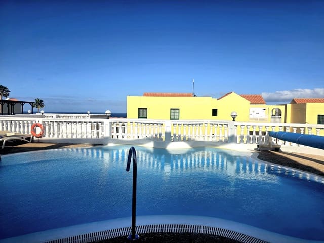 1 quarto Apartamento para venda em Costa de Antigua, Antigua com piscina - 135 000 € (Ref: 9844533)