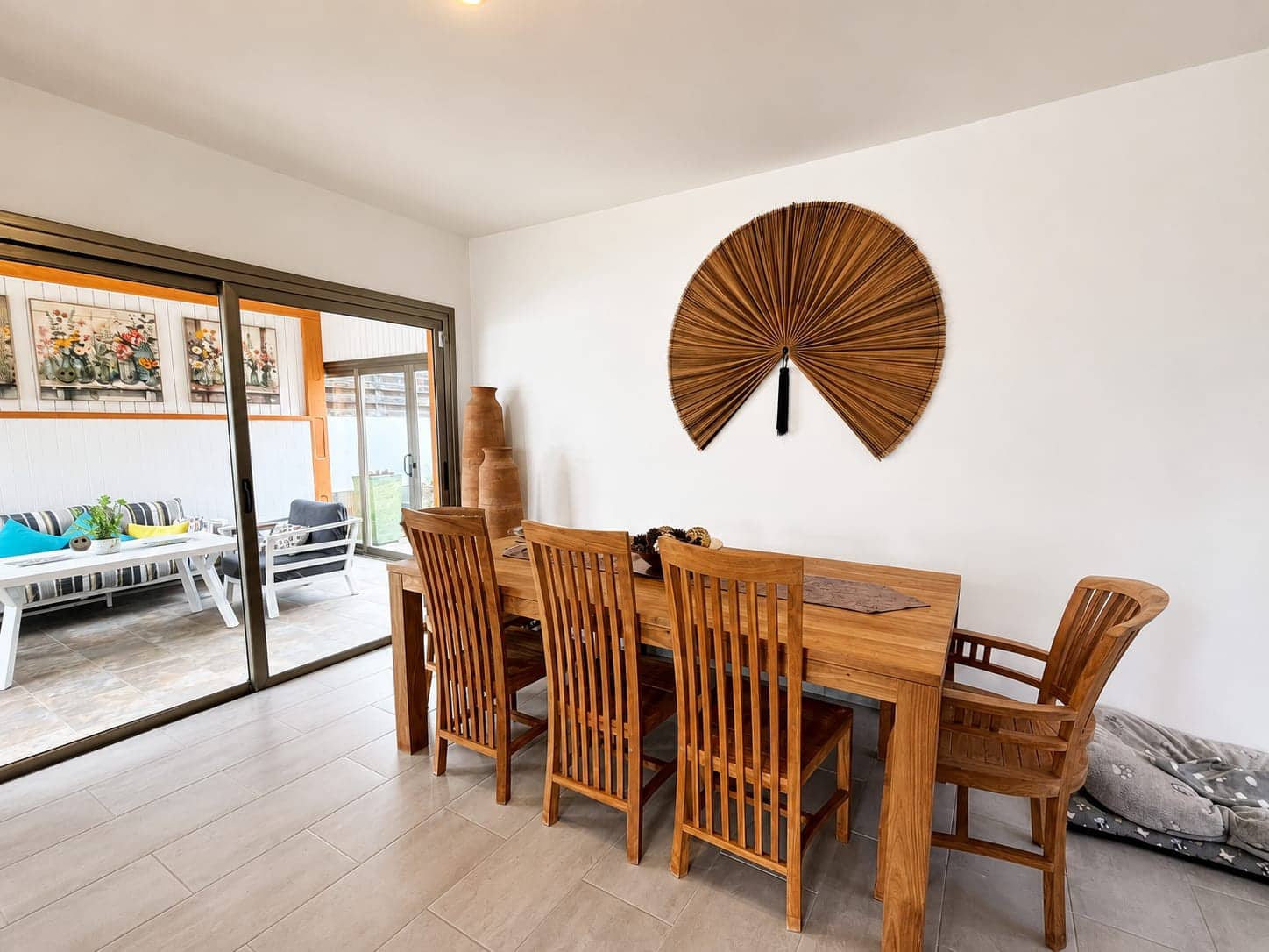 4 soveværelse Villa til salg i Caleta de Fuste med swimmingpool garage - € 675.000 (Ref: 9854549)