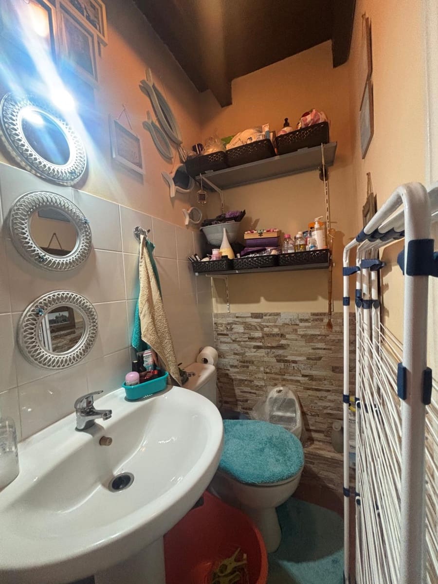 3 bedroom Apartment for sale in Caleta de Fuste with pool garage - € 249,000 (Ref: 9865882)