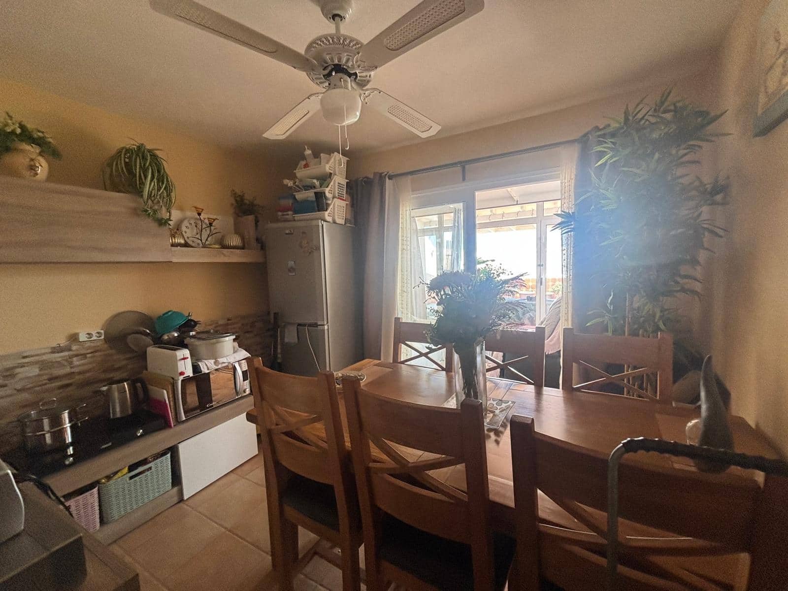 3 bedroom Apartment for sale in Caleta de Fuste with pool garage - € 249,000 (Ref: 9865882)