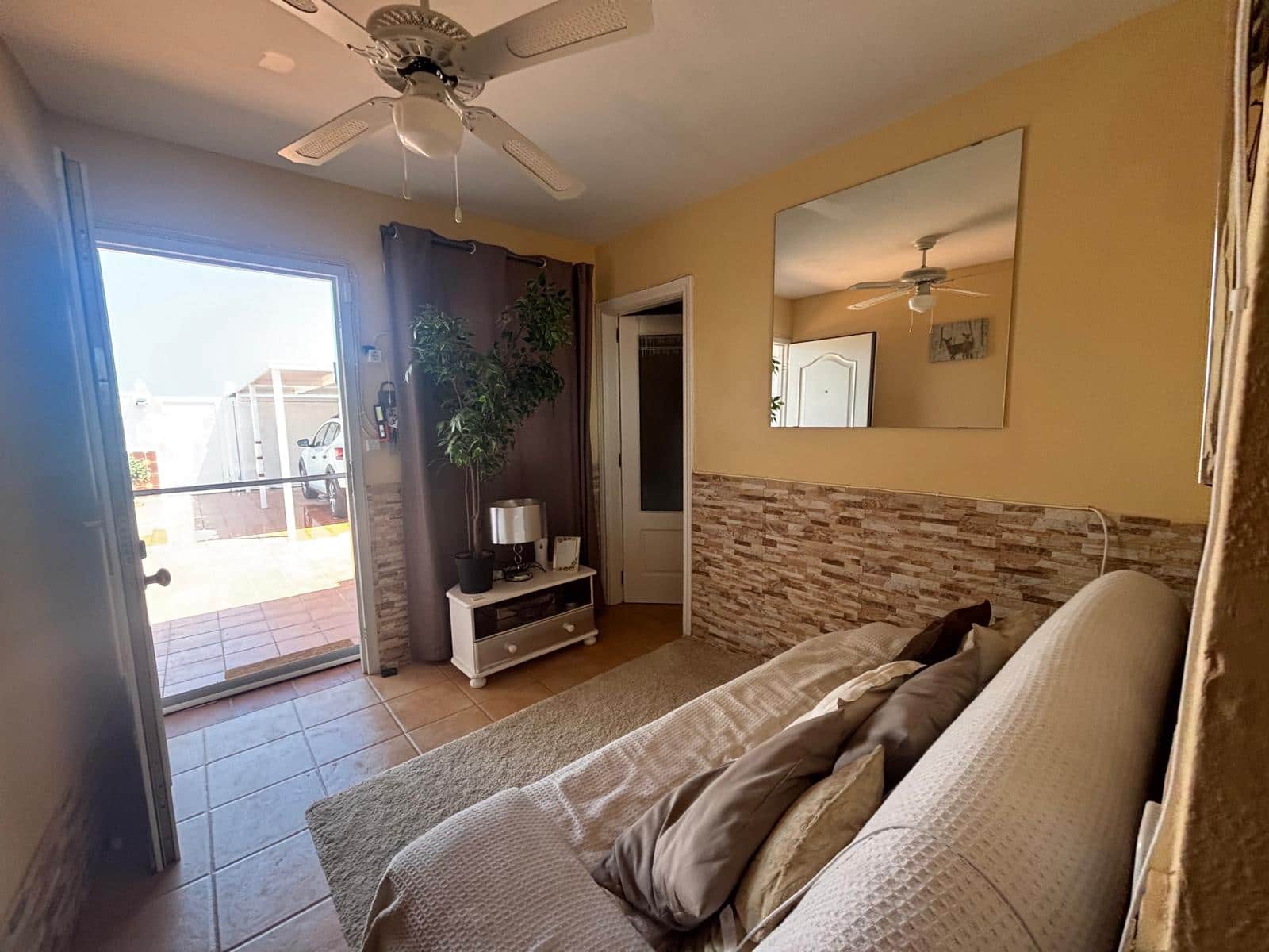 3 bedroom Apartment for sale in Caleta de Fuste with pool garage - € 249,000 (Ref: 9865882)